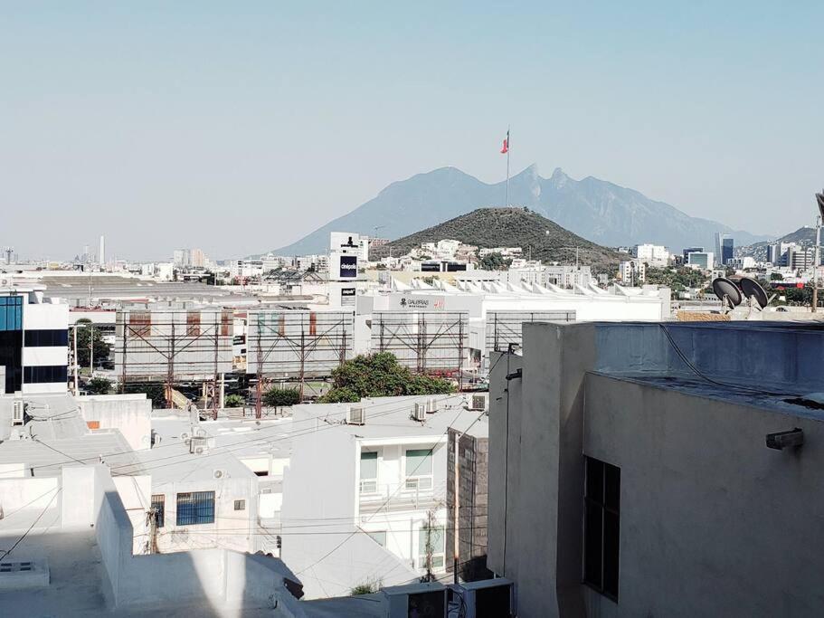 Hospedaje Con Vista A La Ciudad Apartment มอนแตร์เรย์ ภายนอก รูปภาพ